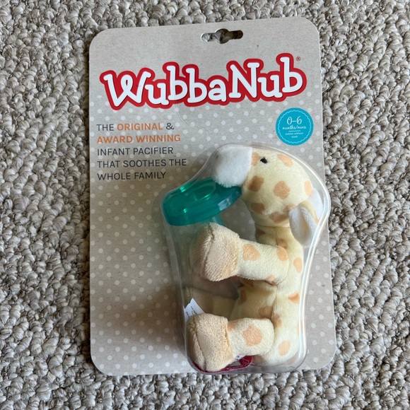 wubbanub Other Wubbanub Giraffe Pacifier New In Box Poshmark
